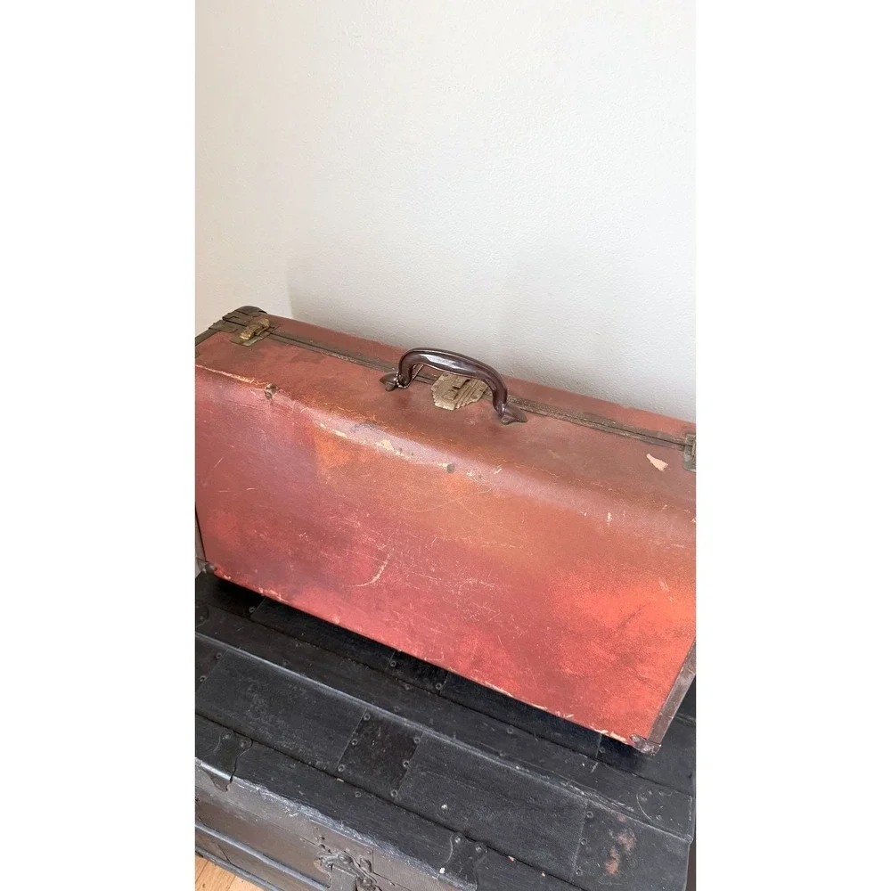 Vintage Burnt Orange Hard Shell Suitcase with Key Metal Trim